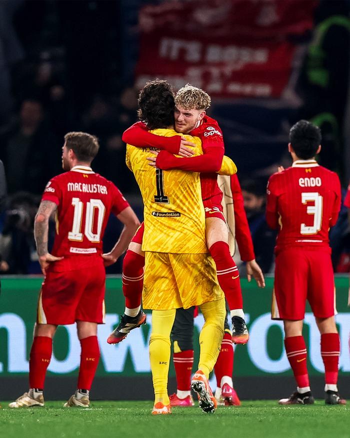 九游体育官网入口-费德勒在巴黎圣日耳曼比赛中大胜，绝杀引发热议！-九游体育官网入口